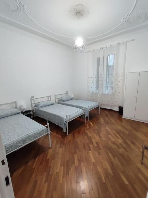 Lucia Appartamento Uso Esclusivo - Aeroporto Genova Sestri Ponente Buitenkant foto